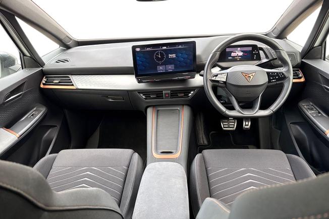 CUPRA BORN Photo 11