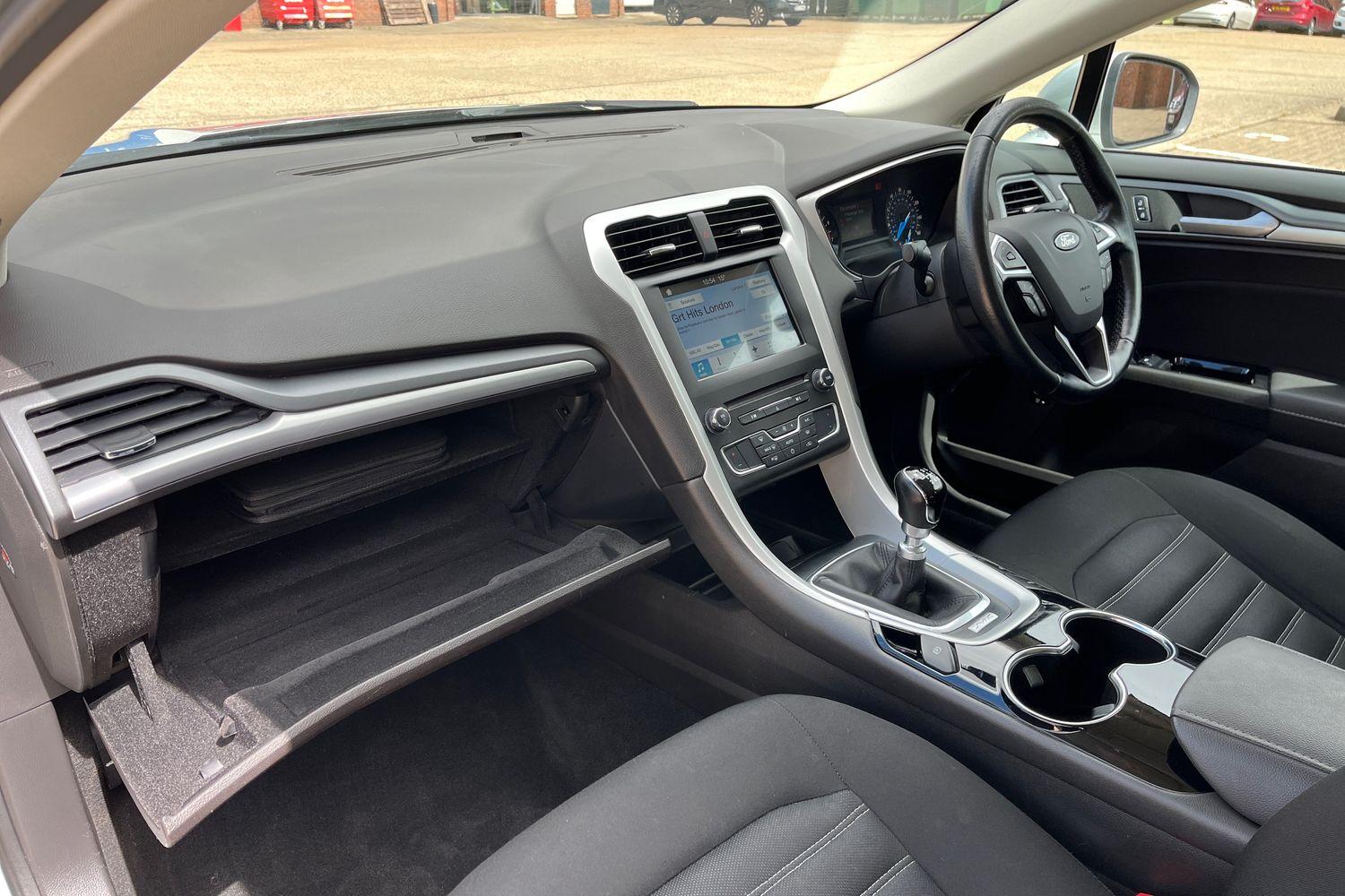 Ford MONDEO Photo 36