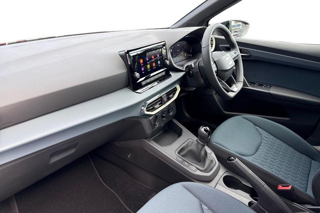 SEAT Arona Photo 2