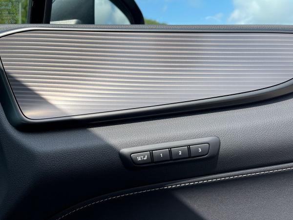 Lexus NX Photo autoimg-f7fbd9e12028f70feaf7912a4af448a4c7471889.jpg