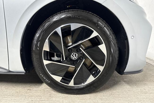 VOLKSWAGEN ID.3 Photo 5