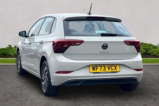 Volkswagen Polo Photo autoimg-f80040c89a77fa40bbcfccf30fe2d97f1e09b7e1.jpg