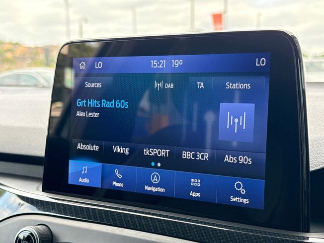 FORD Focus Photo 13