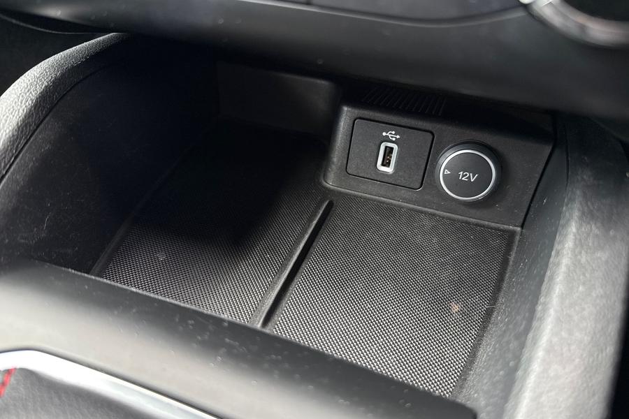 Ford Focus Photo autoimg-f81021e55958a743a88883134a1da4e7adbf3182.jpg