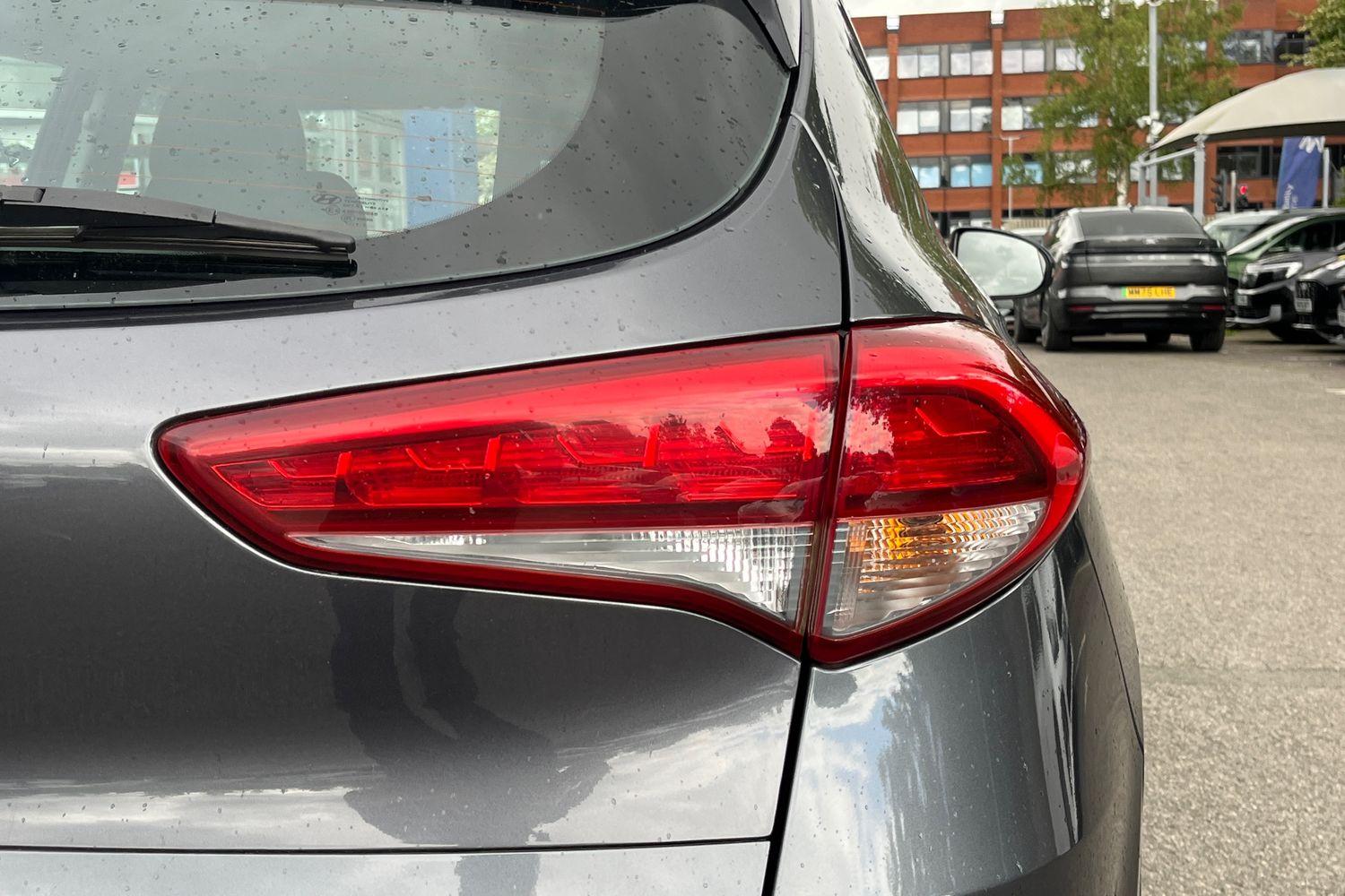 Hyundai TUCSON Photo 25