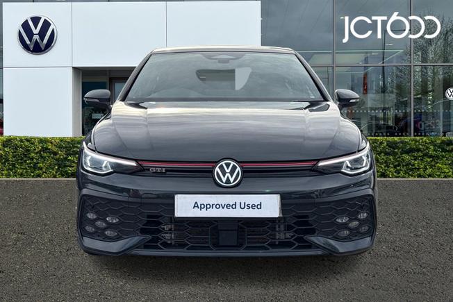 VOLKSWAGEN Golf Photo 8