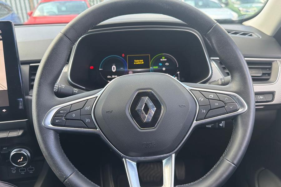 Renault ARKANA Photo autoimg-f81c5066f7d00e3b138baced18afce323d395547.jpg
