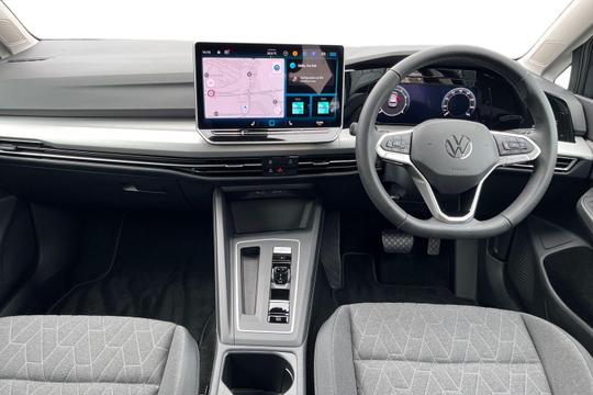 Volkswagen Golf Photo autoimg-f81f90b8c95277a858026db29c445d33f4d83079.jpg