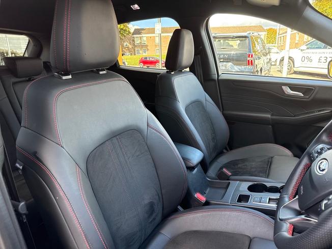 FORD Kuga Photo 49