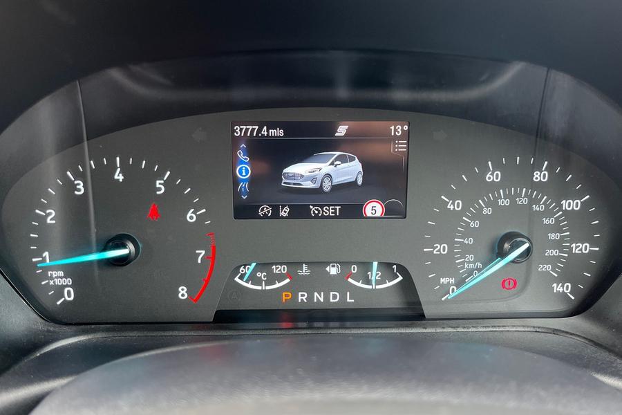 Ford Fiesta Photo autoimg-f8269315113225317098386a121fb226e5a616e0.jpg