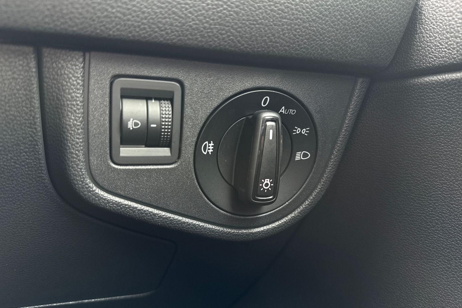Volkswagen POLO Photo 36