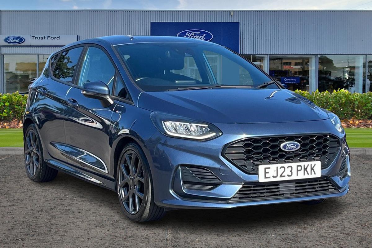 Ford Fiesta listing photo