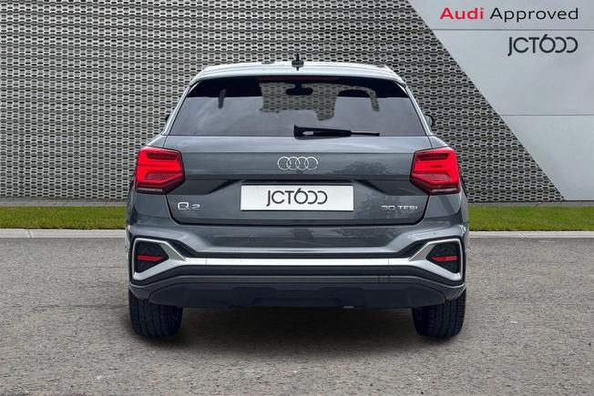 AUDI Q2 Photo 7