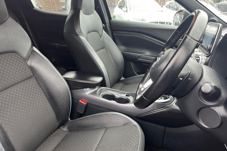 Nissan JUKE Photo autoimg-f82cbb74c97aaa205f4381ed94f704616246d7c1.jpg