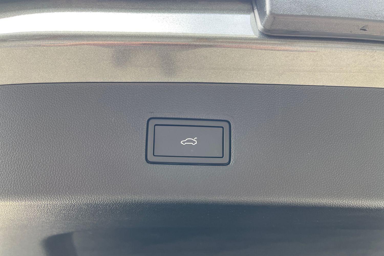 Ford Explorer Photo 24