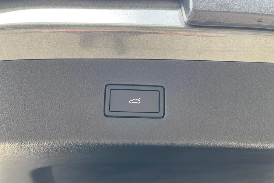 Ford Explorer Photo autoimg-f82f7dde18463bced9a17053bd6b891b65382b5b.jpg