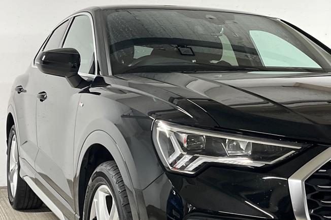AUDI Q3 Photo 38