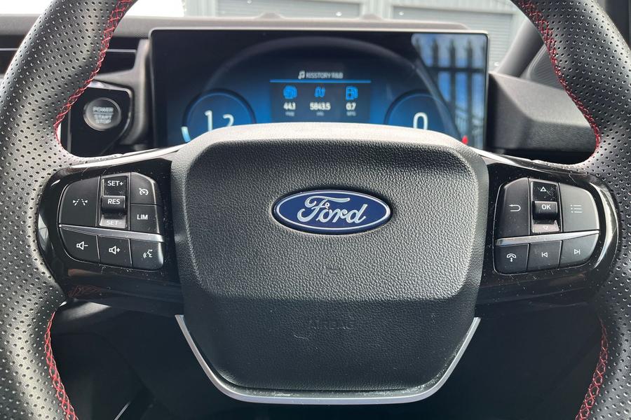 Ford PUMA Photo autoimg-f8387bc3edd1ad737855257e66cad2ae5ca4153c.jpg