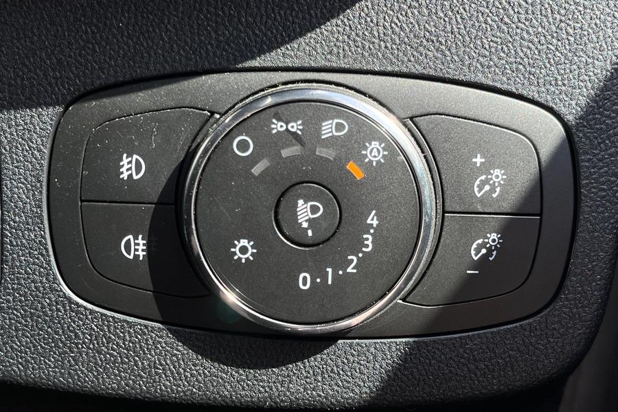 Ford PUMA Photo autoimg-f83a4d05b837b6c2de4149c254ae749e4edcc802.jpg