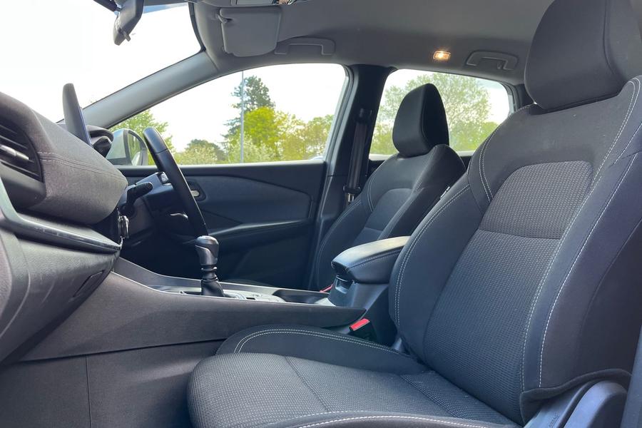 Nissan Qashqai Photo autoimg-f83bd0bf4b683a8a1dc82653c05b16f5c6dcf687.jpg