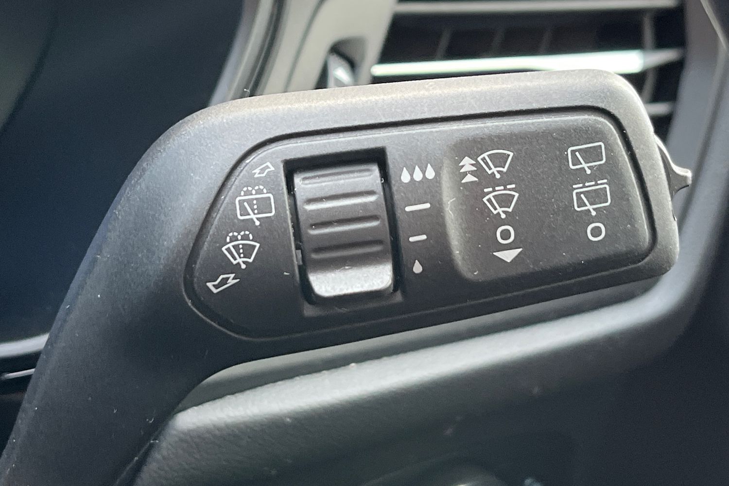 Ford FOCUS Photo 14