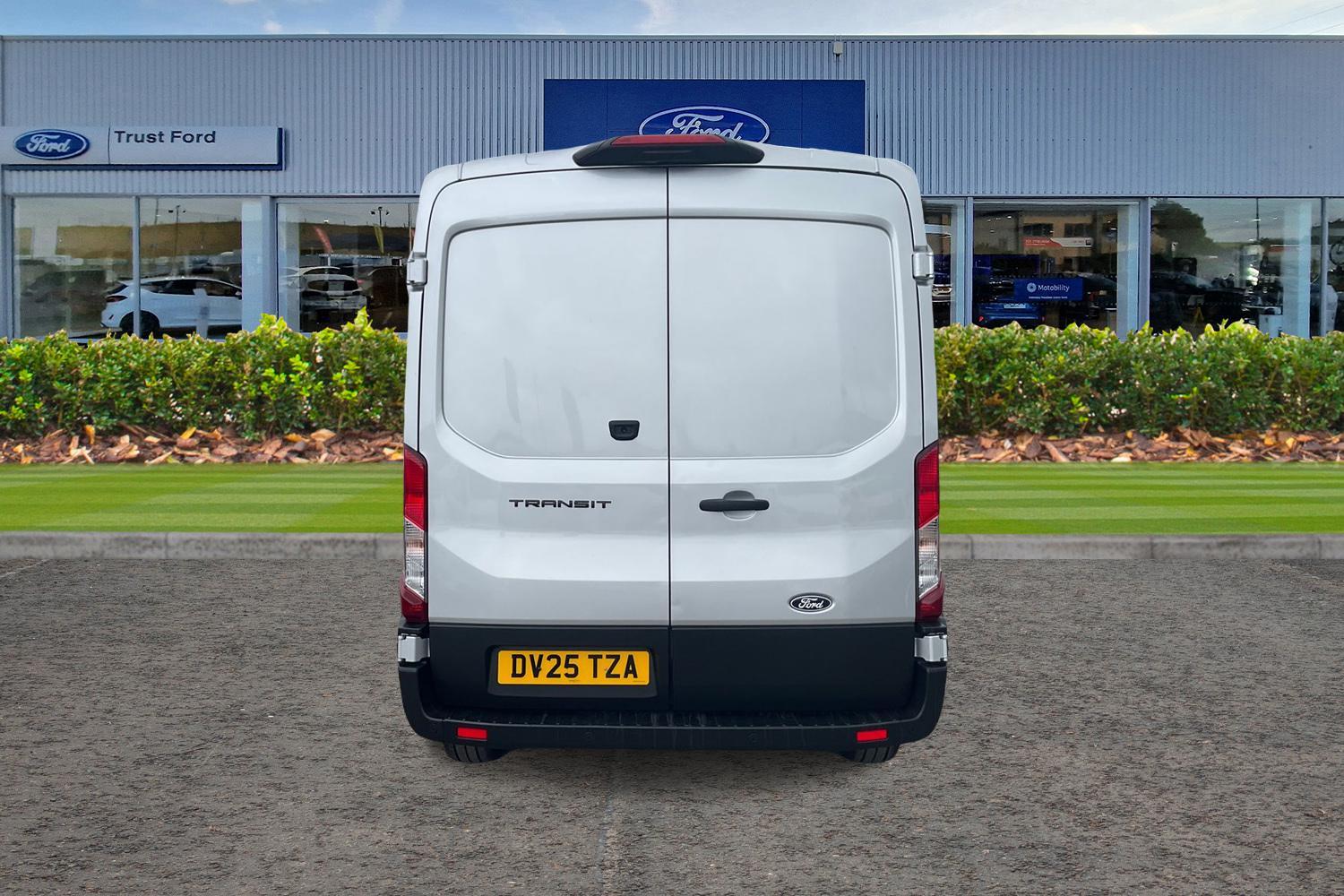 Ford TRANSIT Photo 12