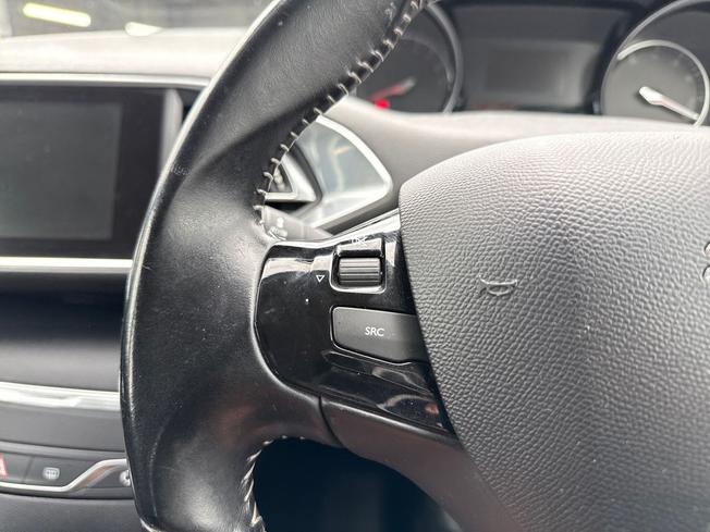 PEUGEOT 308 Sw Photo 16