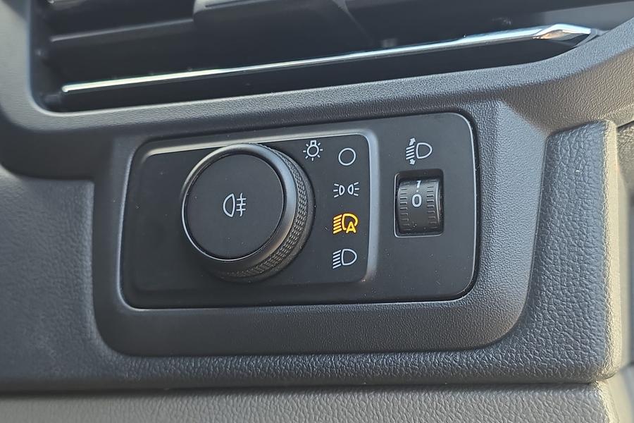 Ford Transit Custom Photo autoimg-f843a2640ec45348cf0c922aa9ee8531579f74b3.jpg