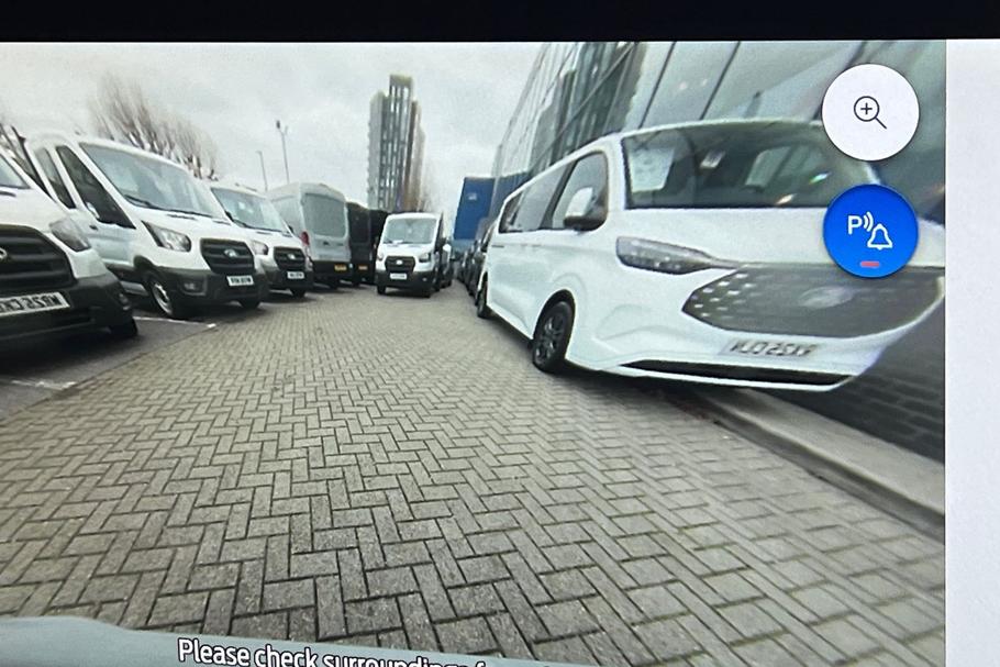 Used Ford TOURNEO CUSTOM 18