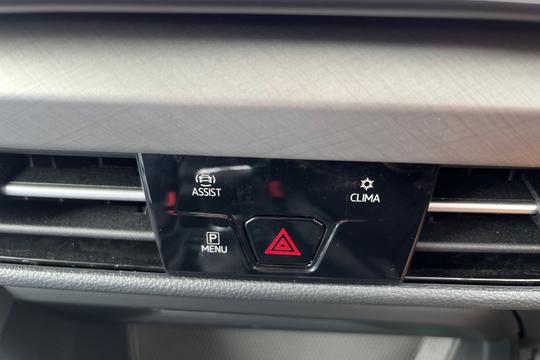 Volkswagen Golf Photo autoimg-f85482356145bc8a5044c33a4337471e9fac8b5c.jpg