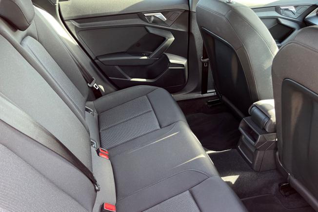Audi A3 Photo 38