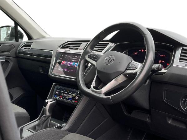 Volkswagen Tiguan Photo autoimg-f85bdbaae388ac4dc57fd755bf21d7334b589640.jpg
