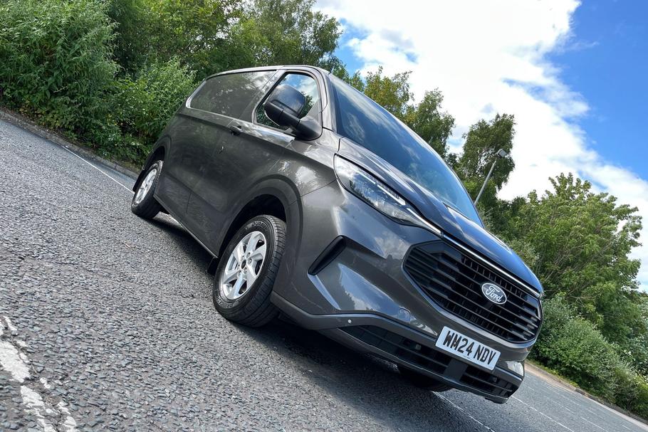 Used Ford TRANSIT CUSTOM WM24NDV 36