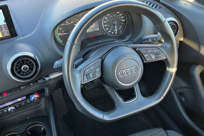 AUDI A3 Photo 57