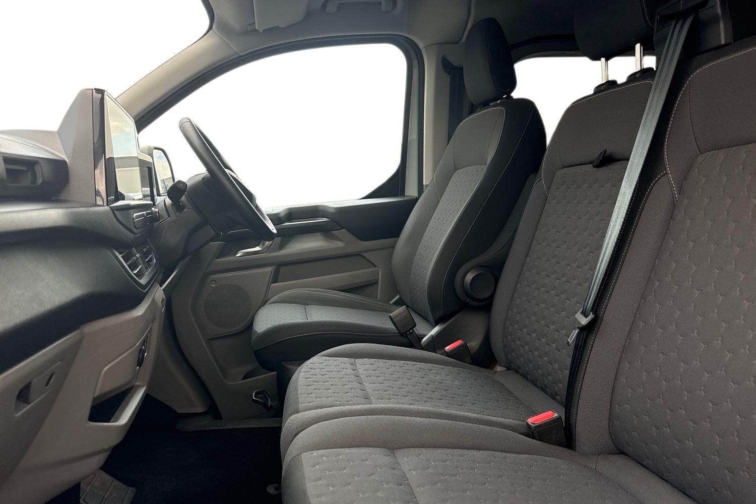 Ford TRANSIT CUSTOM Photo 9