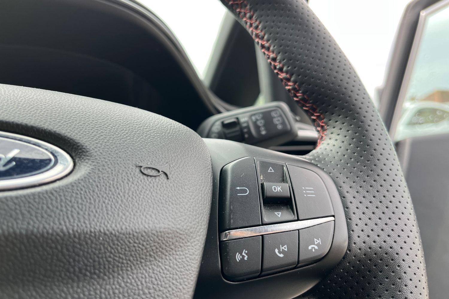 Ford FIESTA Photo 27