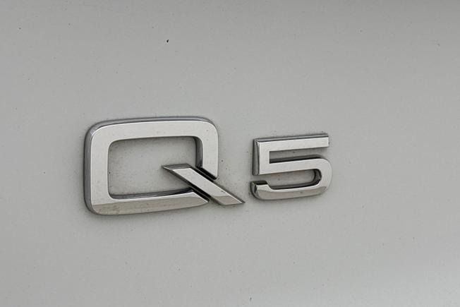 AUDI Q5 Photo 21
