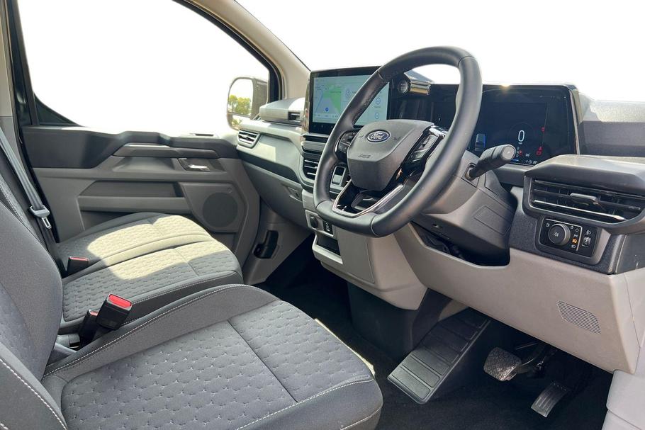 Used Ford TOURNEO CUSTOM WN26TWY 14