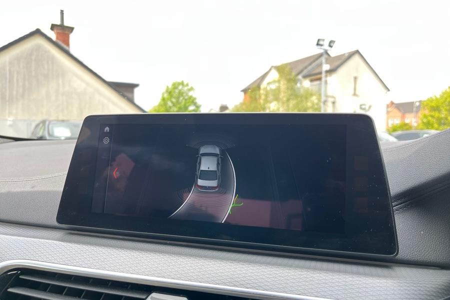 BMW 5 SERIES Photo autoimg-f86616fabb88a80a977a691767b7a92fa400c8ea.jpg