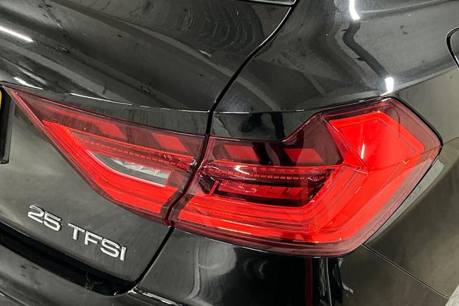 AUDI A1 Photo 18