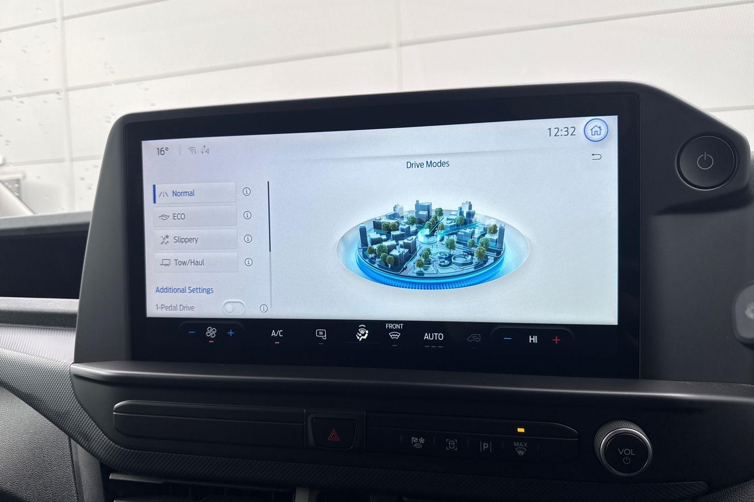 Ford E-TRANSIT CUSTOM Photo 28