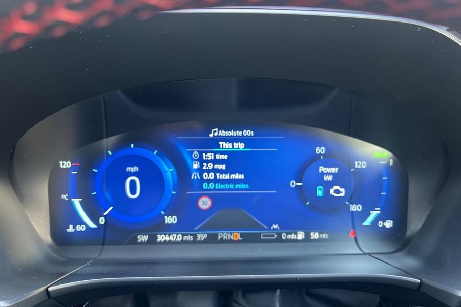 Ford KUGA Photo autoimg-f873606baa431b4350501edeb31d3b9c96c4f97e.jpg