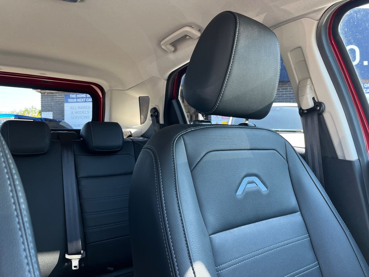 Ford EcoSport Photo 35