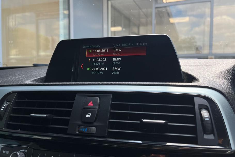 Used BMW 2 Series 27