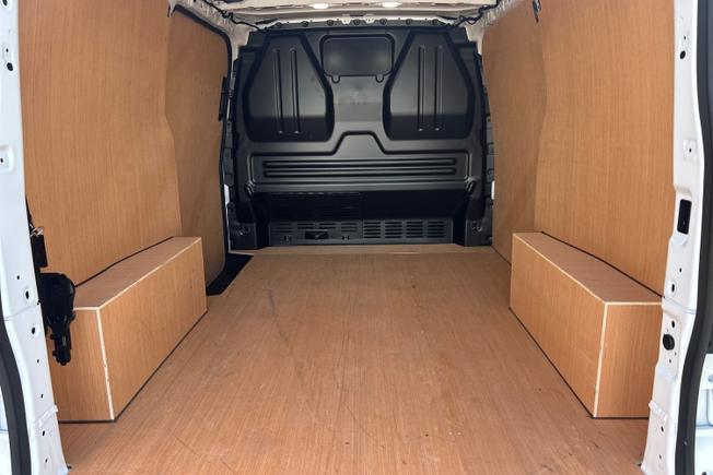 VOLKSWAGEN Transporter Photo 12