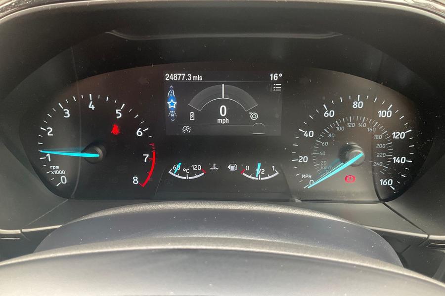 Ford Focus Photo autoimg-f8803a7e163bfce50a4364e347b5575854241f8d.jpg