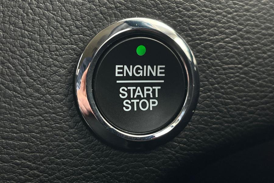 Ford GALAXY Photo autoimg-f88311f13cf60609e6d0ce31ab7cecf0f4012735.jpg