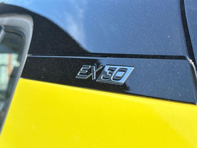VOLVO EX30 Photo 38