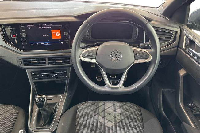 VOLKSWAGEN Polo Photo 11