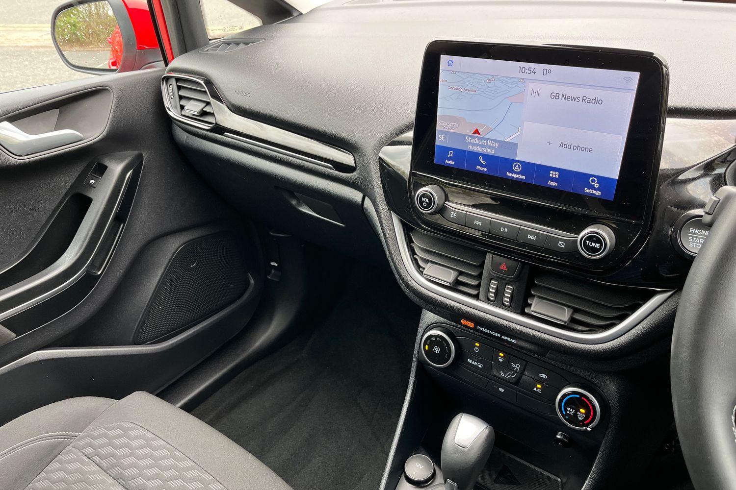 Ford FIESTA Photo 22